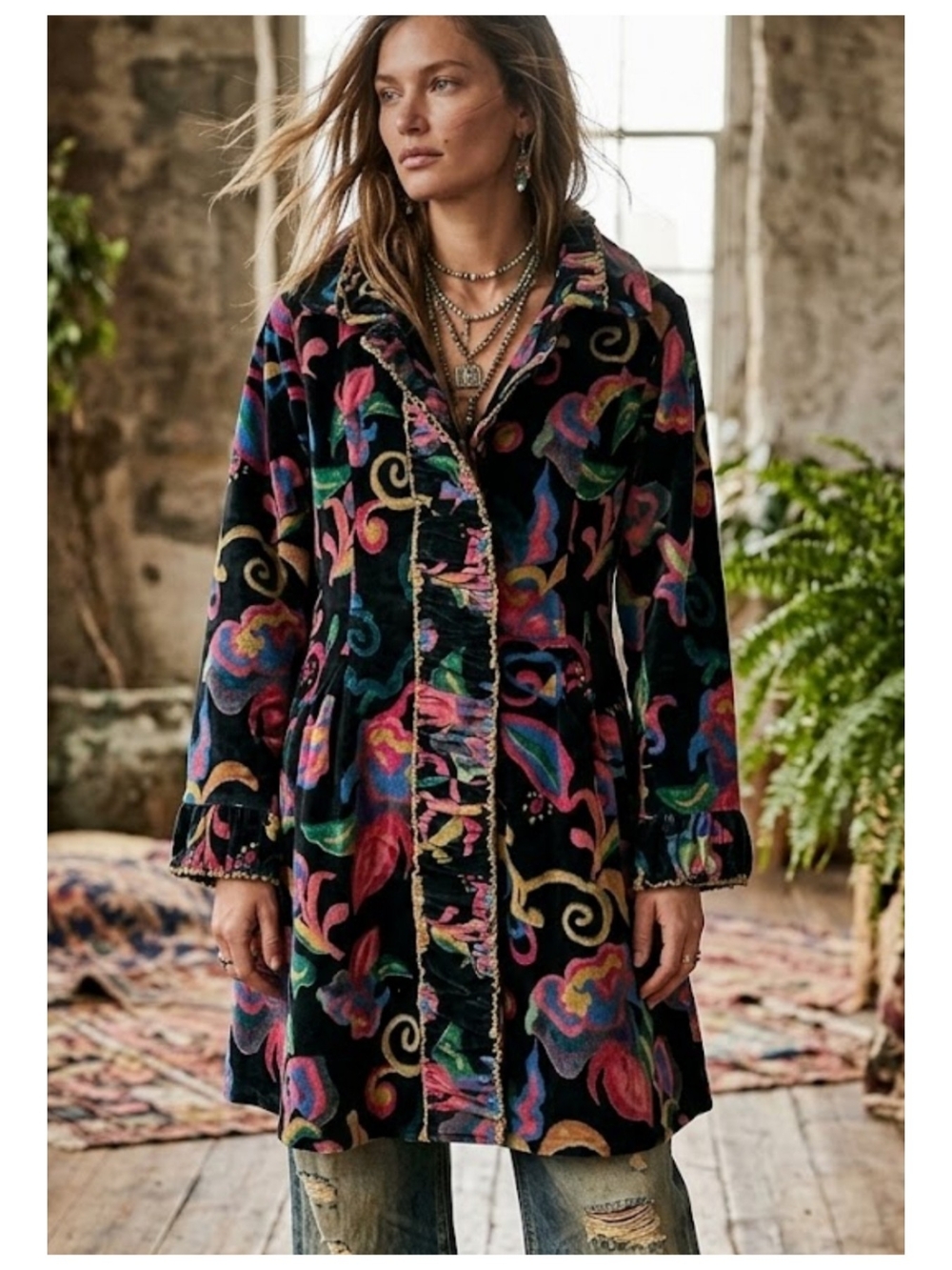 Women's Multicolor Velvet Floral-Print Long Jacket - Black